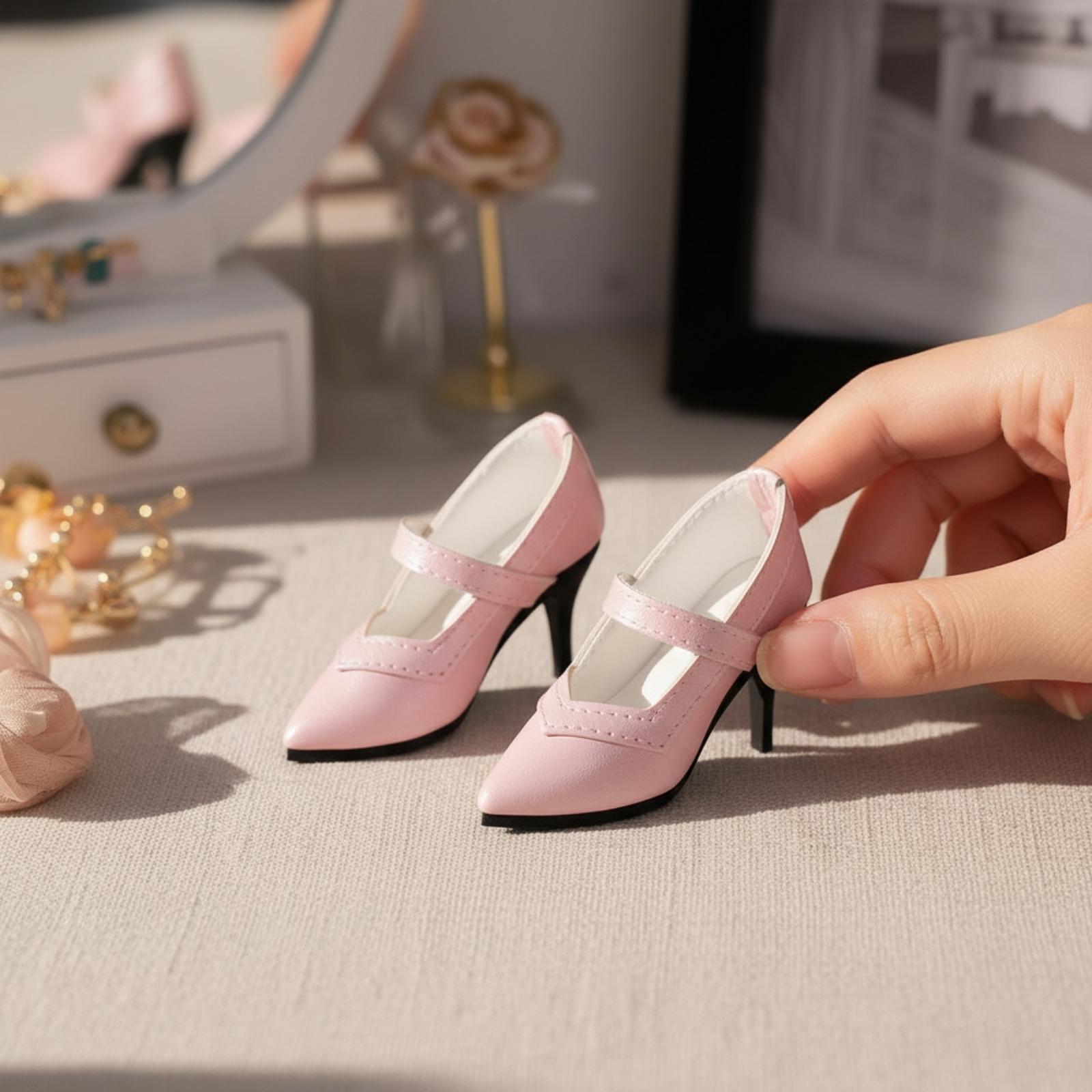 Court Heel Pointed - Sepatu Hak Tinggi Miniatur untuk Boneka